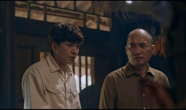 NSND Hồng Vân và Tiến Luật gặp nguy - ảnh 5