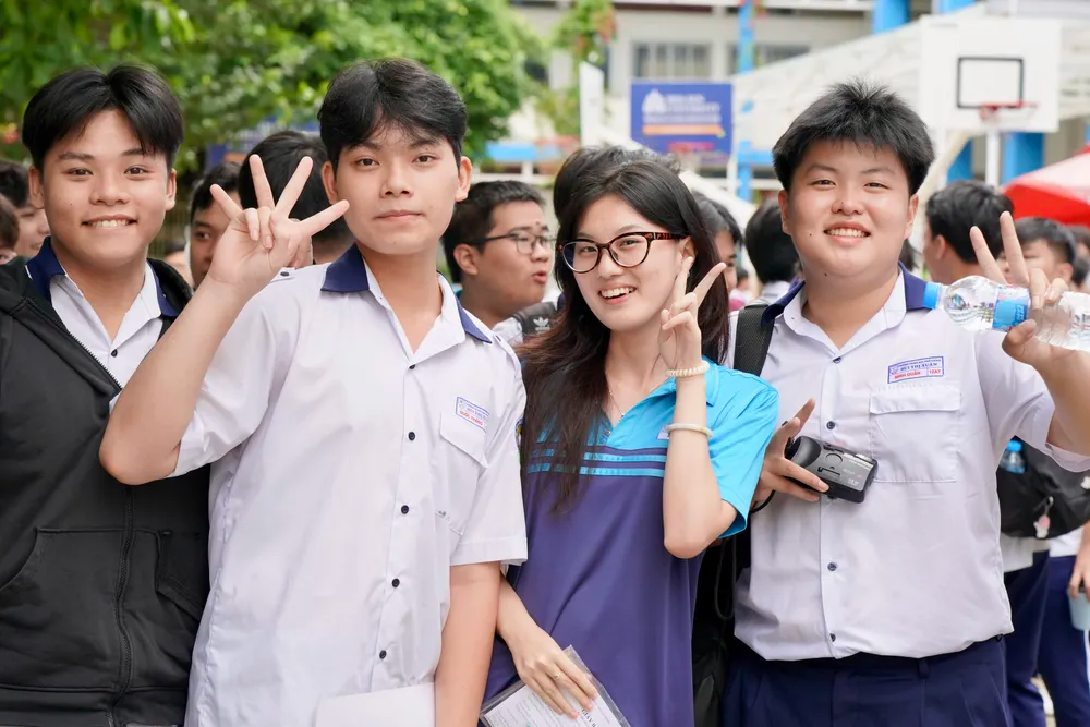 Phân biệt giữa QHQT và QTH giúp học sinh chuẩn xác trong lựa chọn ngành/nghề