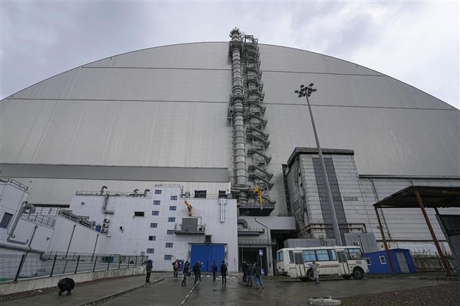 Lò phản ứng số 4 của nhà máy điện hạt nhân Chernobyl ở Ukraine. Ảnh: Kyodo/TTXVN
