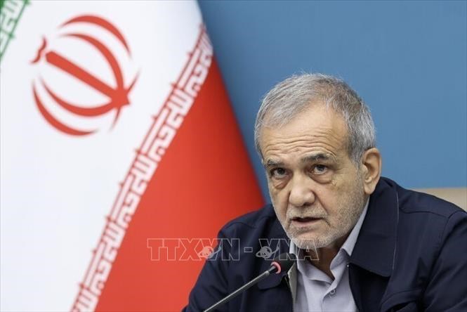 Tổng thống Iran Masoud Pezeshkian. Ảnh: IRNA/TTXVN