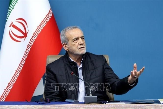 Tổng thống Iran Masoud Pezeshkian. Ảnh: IRNA/TTXVN