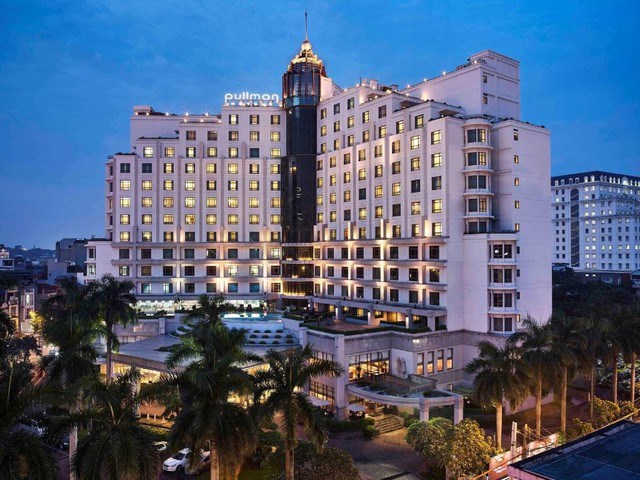Khách sạn Pullman Hà Nội.
