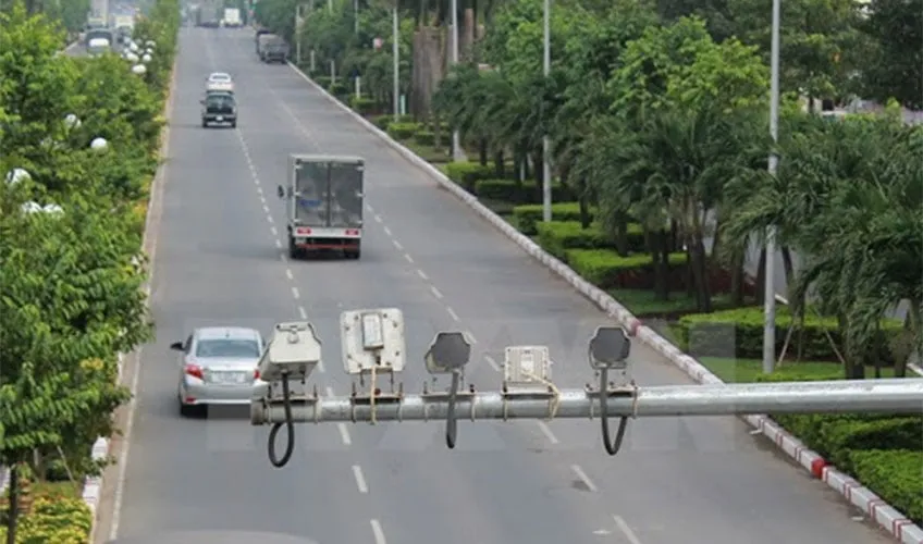 Đồng bộ hệ thống giám sát điều hành giao thông đường Vành đai 3 TPHCM. Ảnh: QUỐC HÙNG