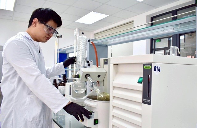 Bộ GD&ĐT bổ sung những quy định mới liên quan đến công dân Việt Nam ra nước ngoài học tập, giảng dạy, nghiên cứu khoa học và trao đổi học thuật.