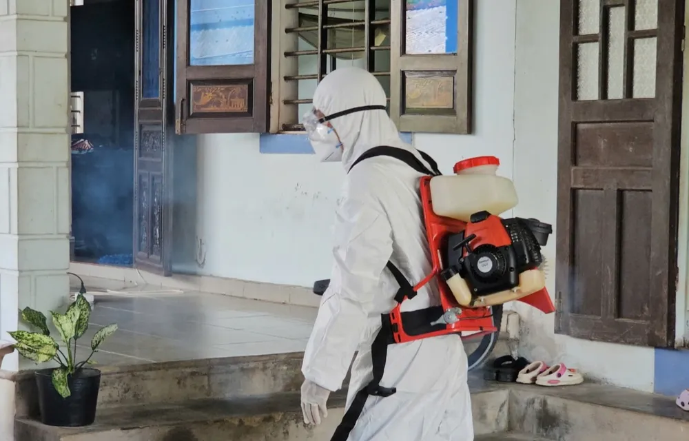 Xử lý môi trường tại nhà có người mắc bệnh liên cầu lợn ở TP Huế