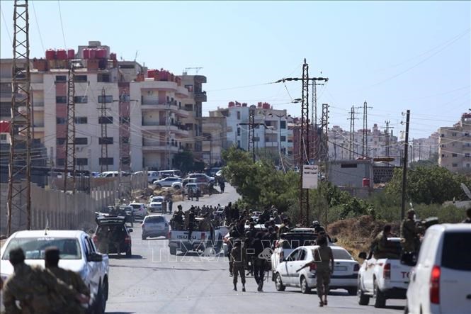 Các lực lượng an ninh Syria tại thành phố Sweida ngày 15.7.2025. Ảnh: THX/TTXVN
