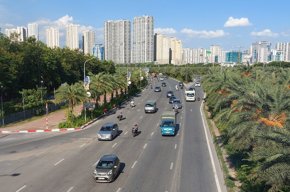 Thời tiết Hà Nội nắng nóng gay gắt trong hai ngày 17 và 18-7. Ảnh: Bảo Châu
