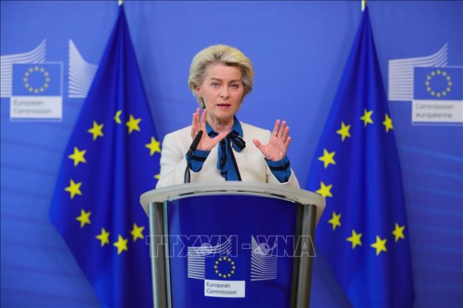 Chủ tịch Ủy ban châu Âu, bà Ursula von der Leyen. Ảnh: THX/TTXVN