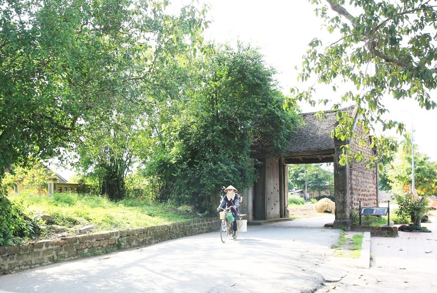 Một góc làng cổ Đường Lâm (phường Sơn Tây). Ảnh: Nguyễn Quang