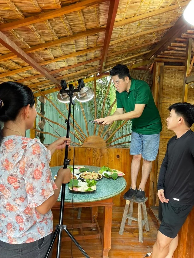 Diễn viên Huỳnh Anh Tuấn sau đột quỵ, sức khỏe hiện ra sao? - ảnh 4