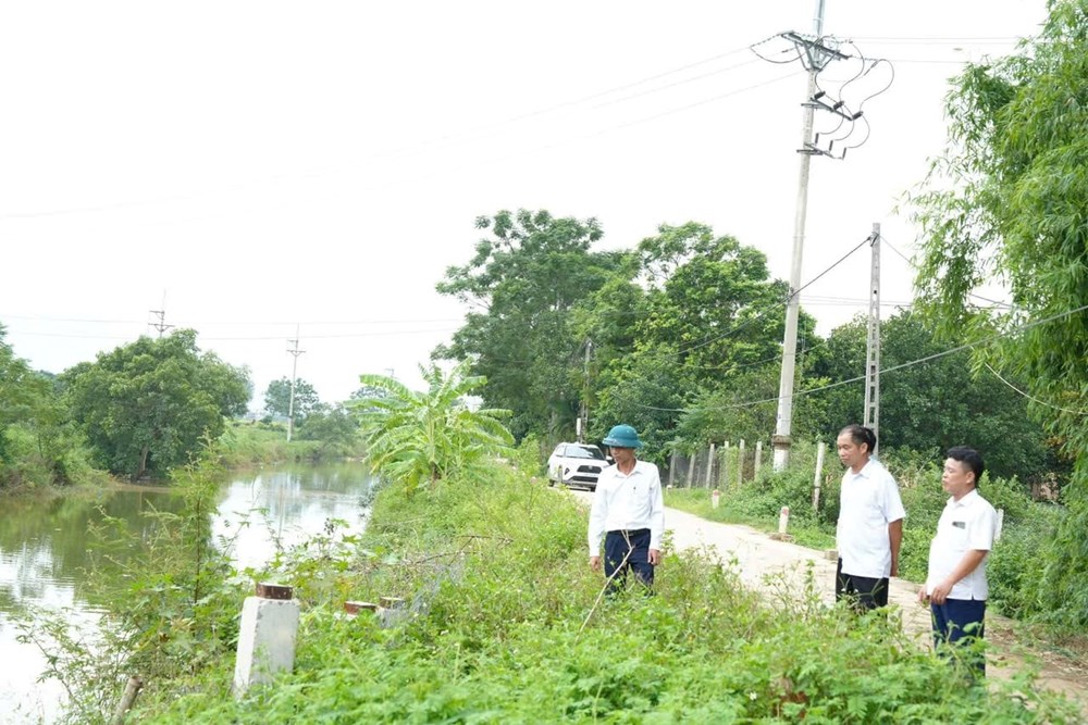 Xã Hạ Bằng kiểm tra các điểm trọng yếu, triển khai phương châm “4 tại chỗ” - ảnh 1