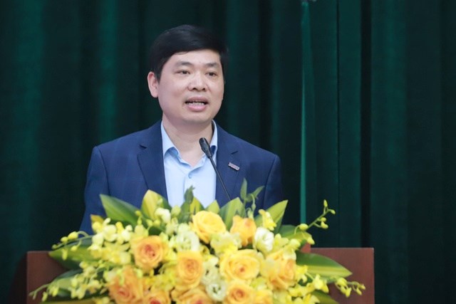 PGS.TS Phan Hữu Nghị - Phó Viện trưởng Ngân hàng - Tài chính (Đại học Kinh tế Quốc dân).
