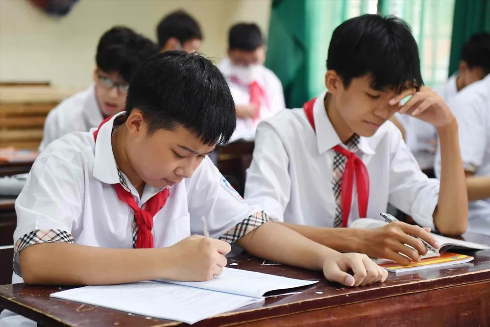 Dự kiến lộ trình học phí đối với giáo dục mầm non, phổ thông - ảnh 1