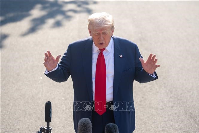 Tổng thống Mỹ Donald Trump phát biểu với báo giới tại Nhà Trắng ngày 25.7.2025. Ảnh: THX/TTXVN