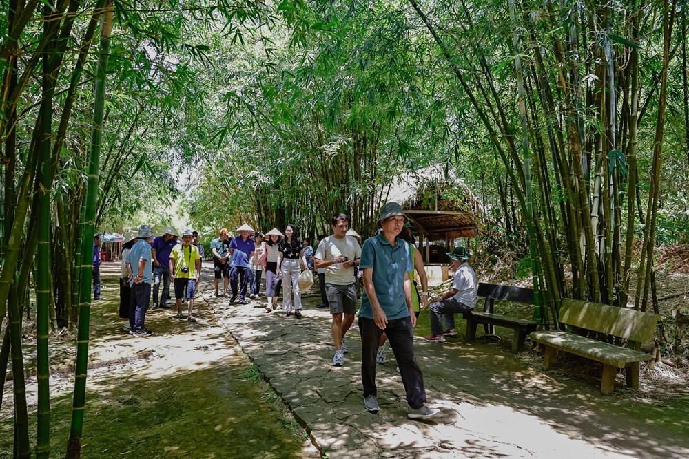 Địa đạo Vịnh Mốc và Phong Nha – Kẻ Bàng vào top 15 điểm đến và trải nghiệm hấp dẫn nhất Việt Nam - ảnh 2