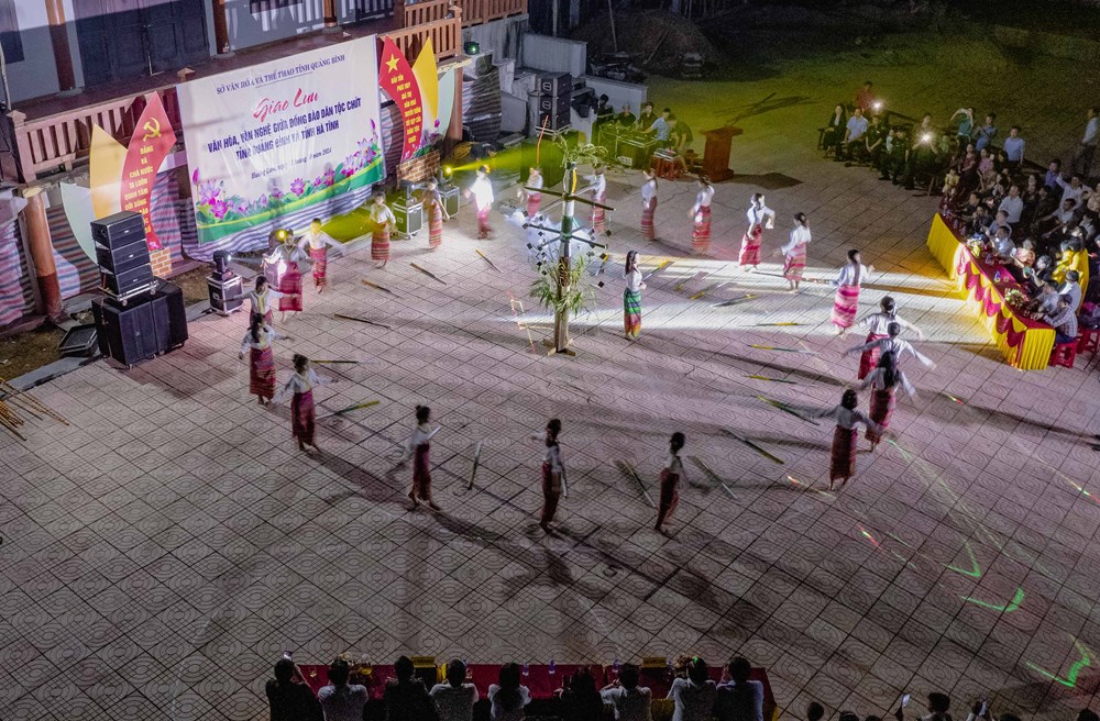 Đồng bào Chứt tự tin trở thành “người giữ lửa” văn hoá bản làng - ảnh 2