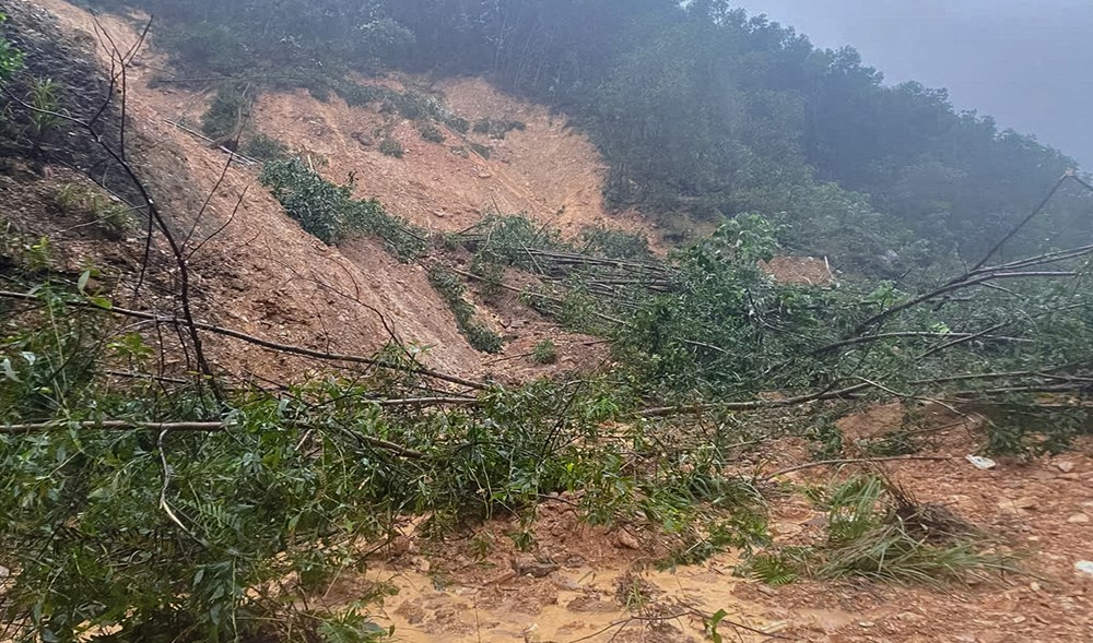 Quảng Trị: Mưa lớn, nhiều khu vực lại chìm trong biển nước - ảnh 3