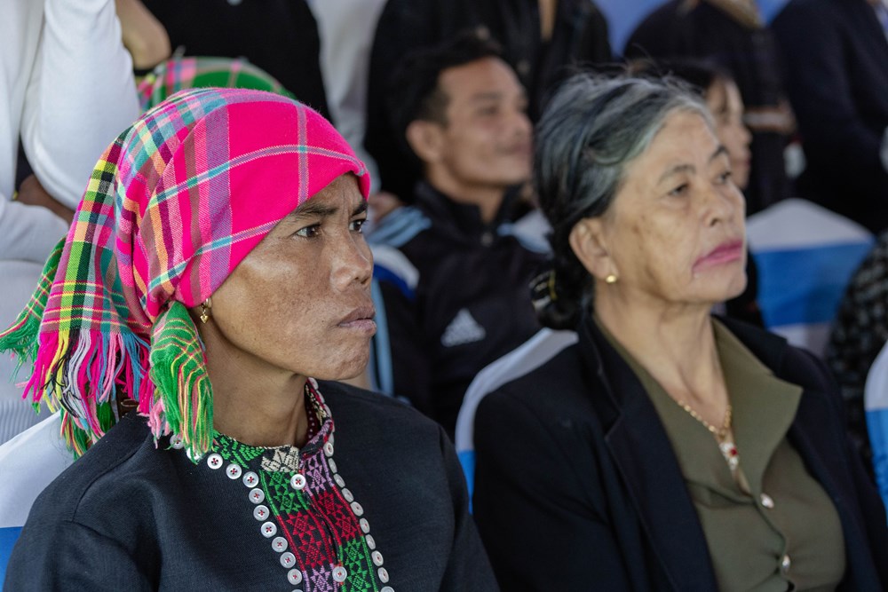 Ngôi trường của lòng dân vùng biên ải - ảnh 4