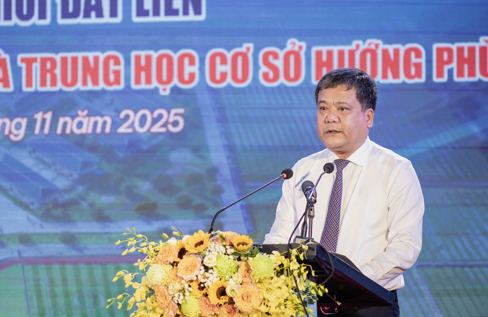 Ngôi trường của lòng dân vùng biên ải - ảnh 2