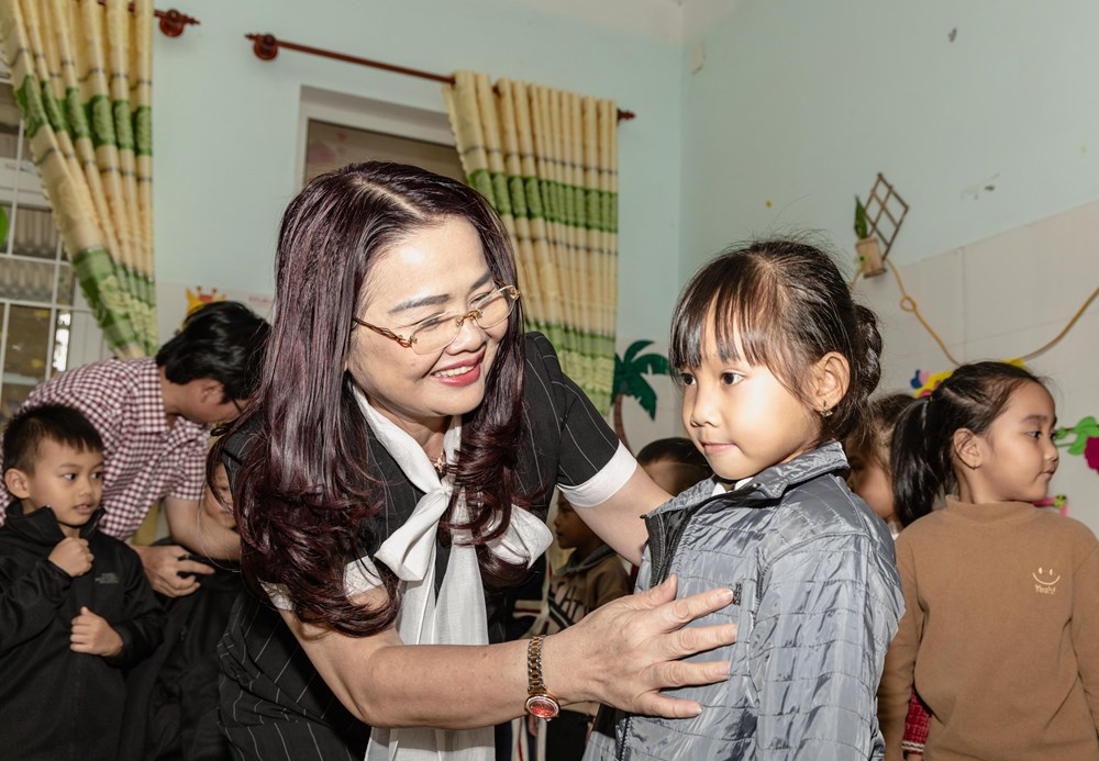 Khi sẻ chia xua tan giá lạnh - ảnh 4