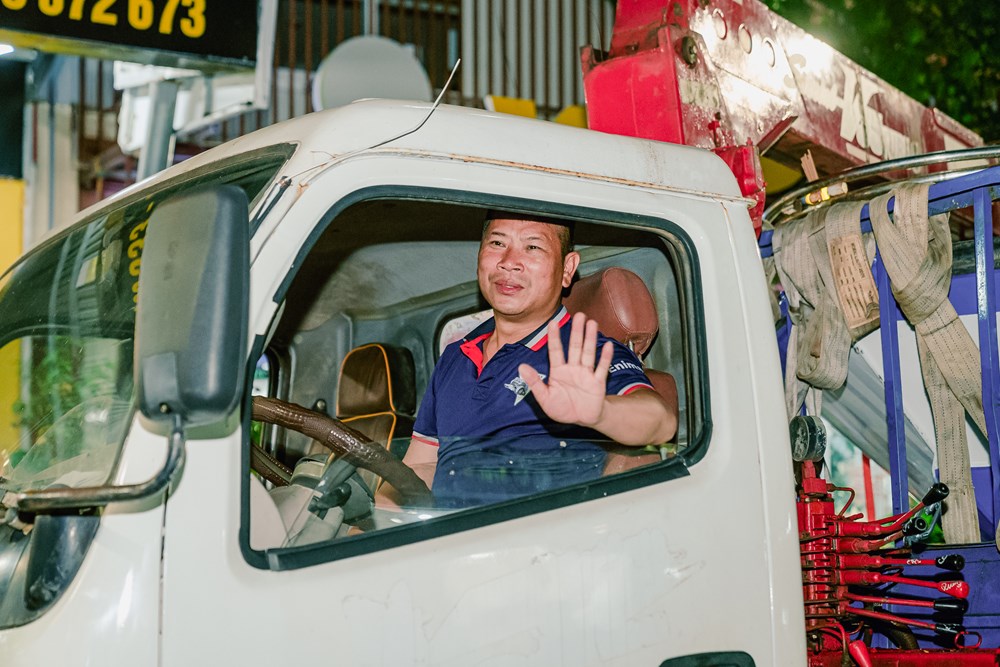 Nghĩa đồng bào vượt qua lũ dữ - ảnh 5