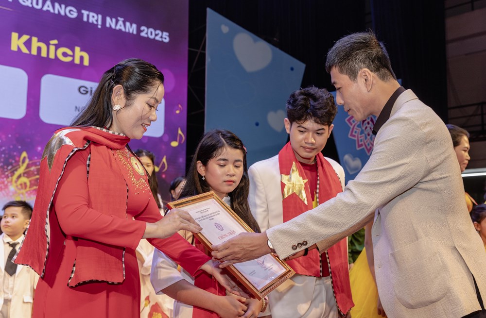 Tiếng hát gia đình - Sân chơi nghệ thuật gắn kết các thế hệ - ảnh 8