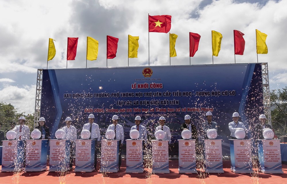 Sắp xếp hệ thống trường học phải bảo đảm quyền học tập của học sinh - ảnh 1