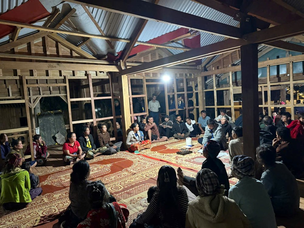 Lá phiếu gửi gắm niềm tin của đồng bào Ma Coong - ảnh 2