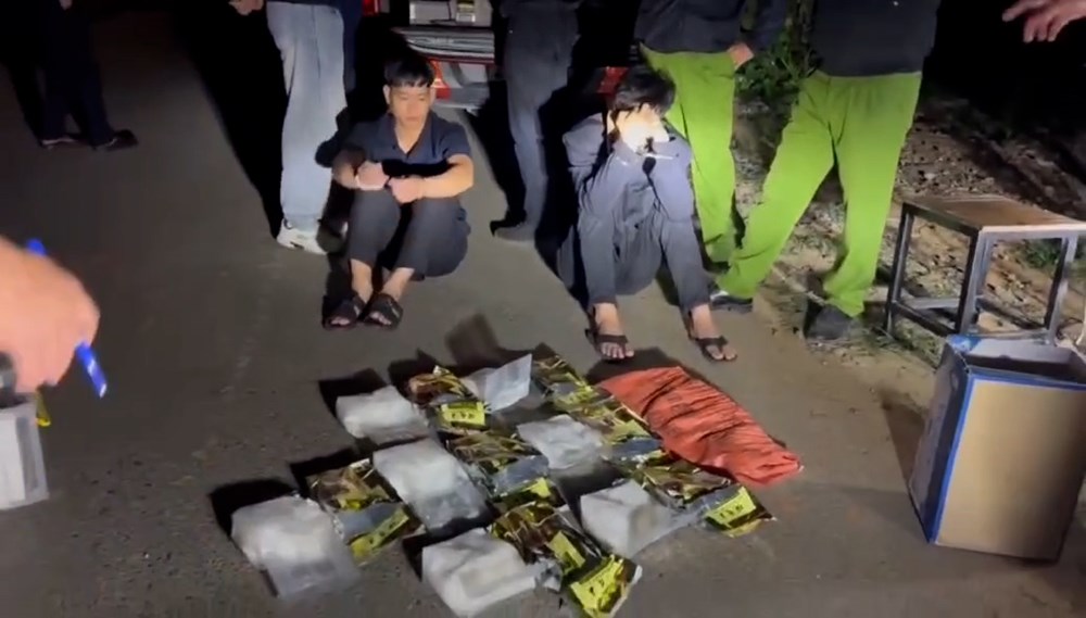 Triệt phá đường dây vận chuyển ma túy lớn từ biên giới về đồng bằng - ảnh 3