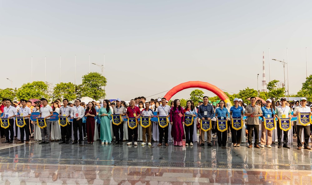 Khai mạc Hội thi Thể thao học đường tỉnh Quảng Trị - ảnh 3