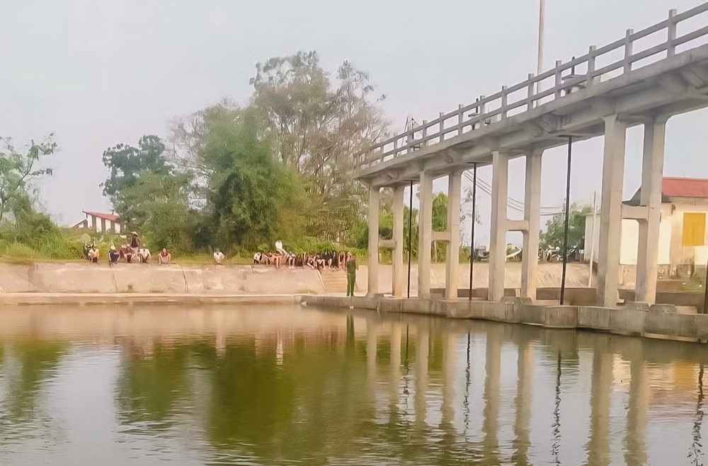 Siết trách nhiệm, bảo vệ học sinh trước hiểm họa đuối nước - ảnh 1