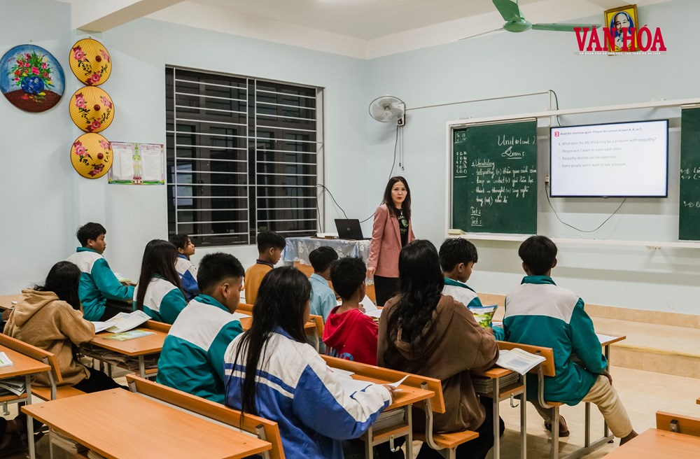 Nhọc nhằn “gánh chữ” lên non - ảnh 5