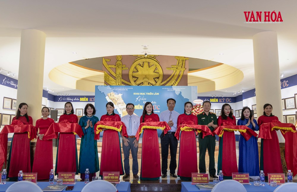 “Miền Ký ức” - Những nét chì giữ lại lịch sử - ảnh 1