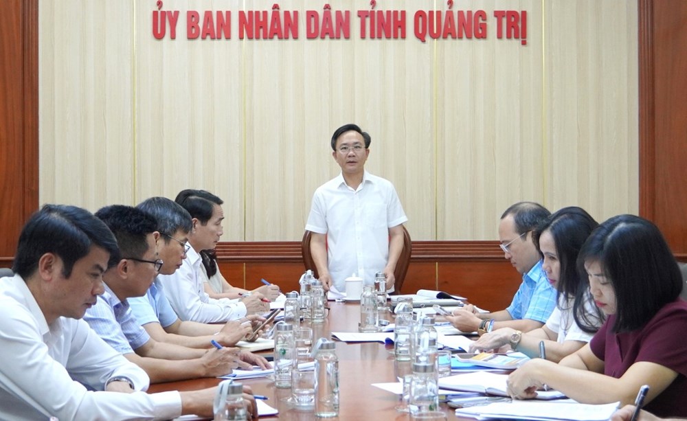Đưa tiếng Anh thành ngôn ngữ thứ hai vào trường học - ảnh 1