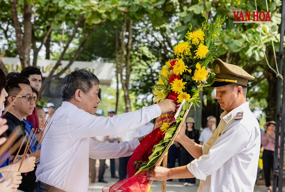 Hành trình tri ân nối quá khứ với hiện tại - ảnh 2