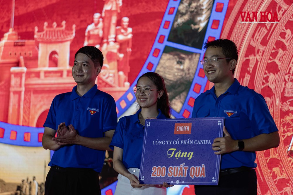 Hành trình tri ân nối quá khứ với hiện tại - ảnh 8