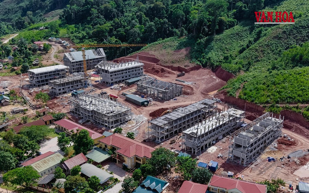 Quảng Trị: Trường mới mở lối học tập cho trẻ em vùng biên - ảnh 1