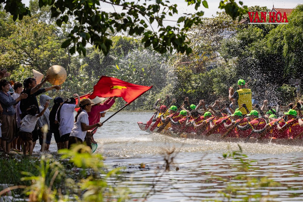 Kịch tính trên đường đua xanh ở sông Kiến Giang - ảnh 7