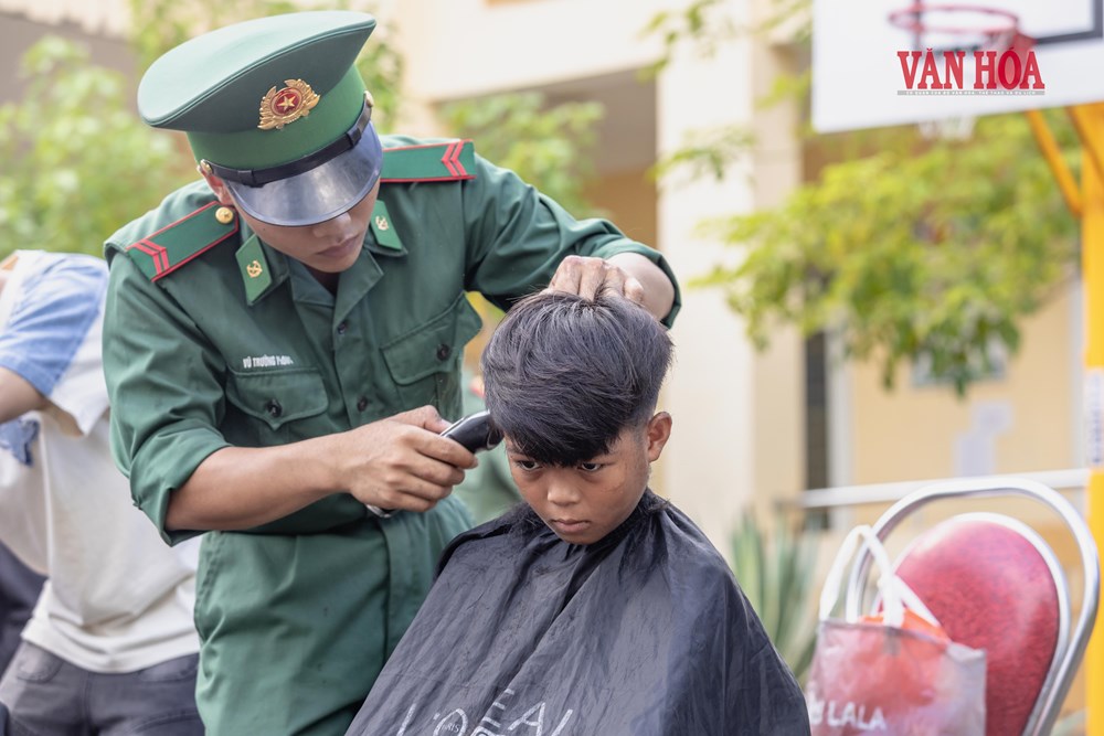 Trăng rằm về với những đứa trẻ ở bản Ra Mai - ảnh 3