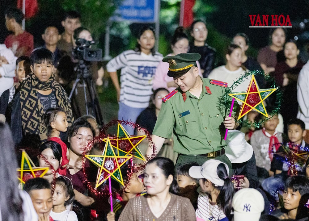 Trăng rằm về với những đứa trẻ ở bản Ra Mai - ảnh 5