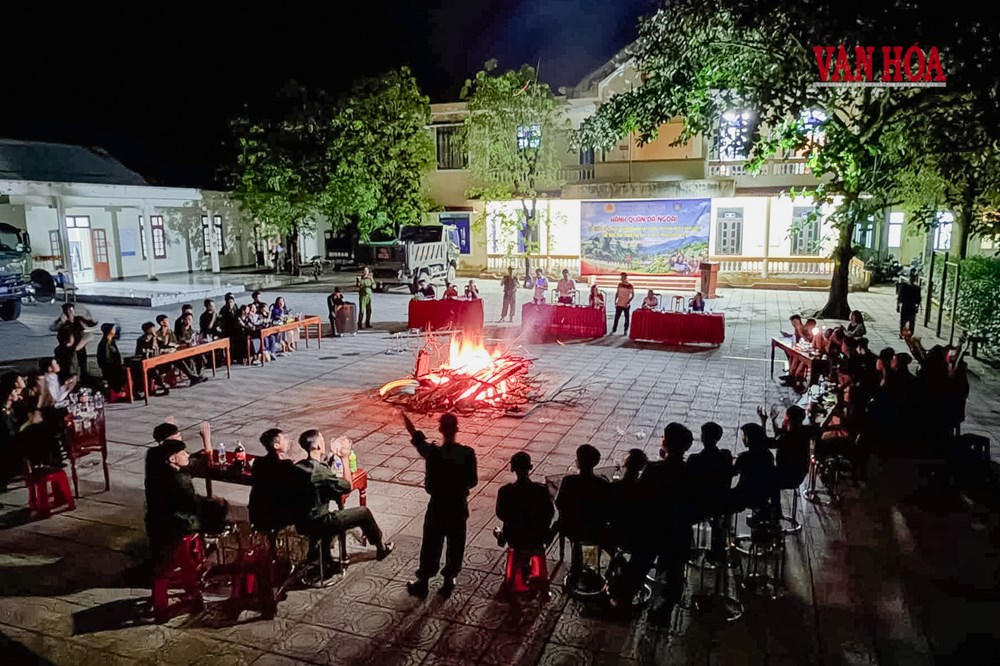 Gần dân từ những ngày ở La Lay - ảnh 1