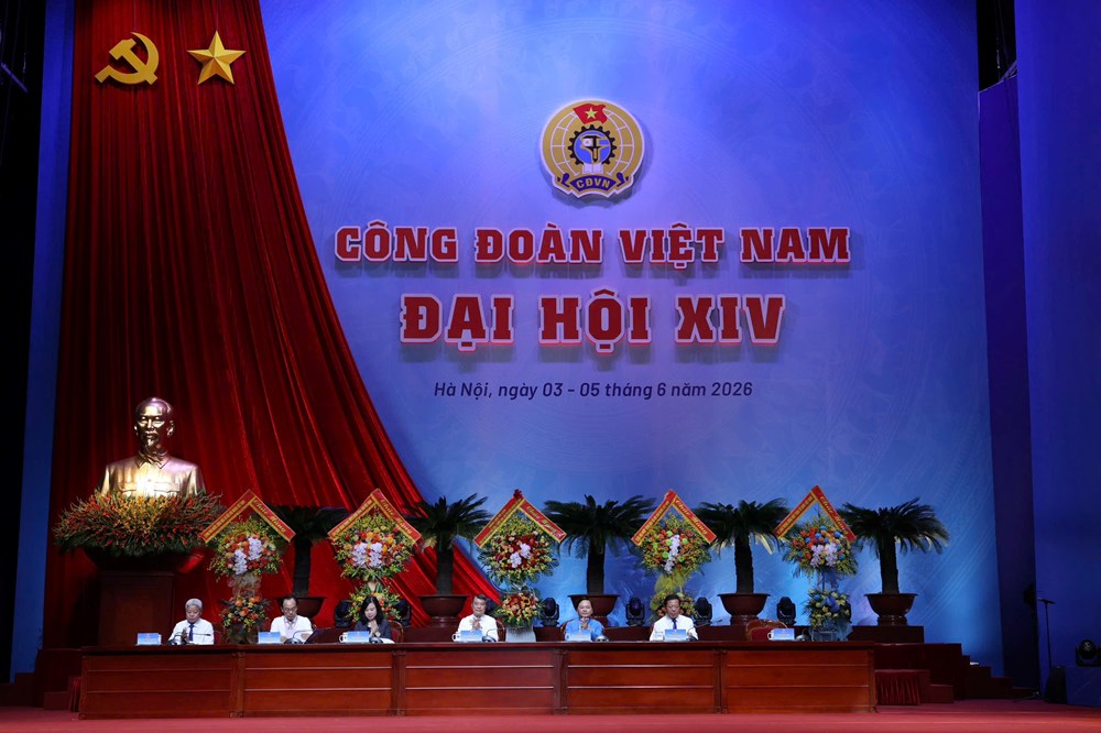 Nhà ở cho công nhân phải được xây dựng đồng bộ với các thiết chế văn hóa - xã hội phục vụ người lao động  - ảnh 1