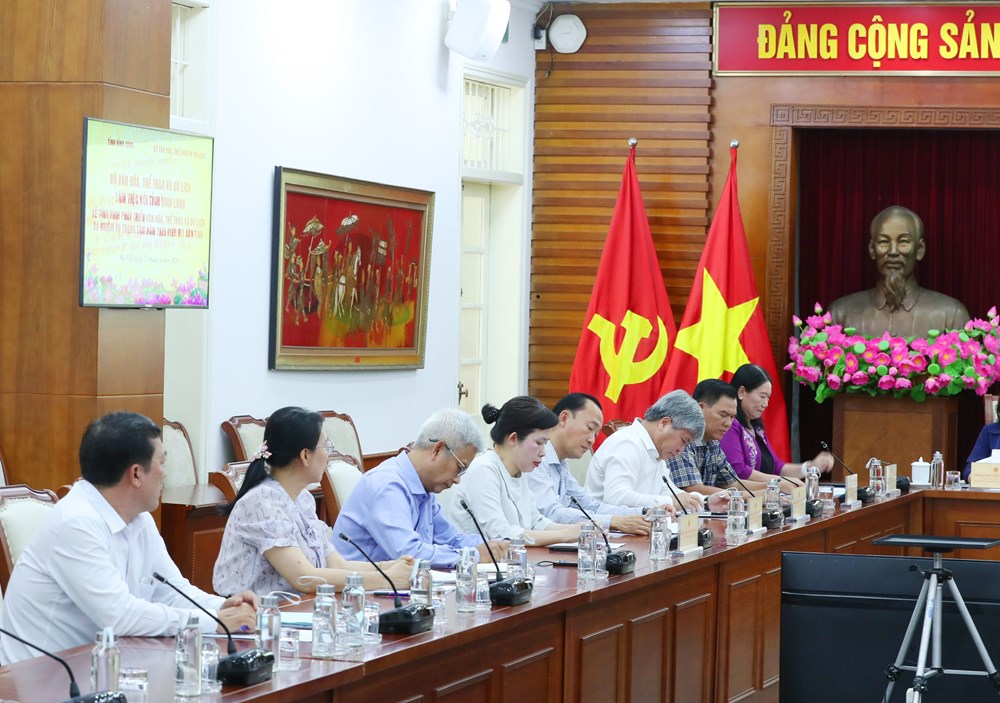 Đưa văn hóa, thể thao và du lịch trở thành động lực tăng trưởng của Vĩnh Long - ảnh 2