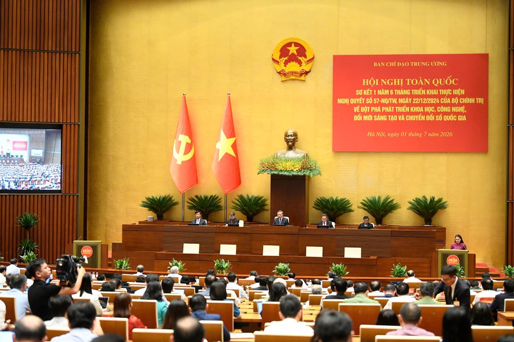 Tổng Bí thư, Chủ tịch nước Tô Lâm chủ trì Hội nghị toàn quốc sơ kết 1 năm 6 tháng triển khai thực hiện Nghị quyết số 57 - ảnh 2