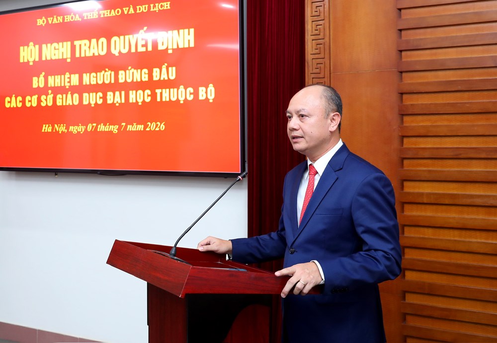 Bộ VHTTDL trao quyết định bổ nhiệm người đứng đầu các cơ sở giáo dục đại học trực thuộc  - ảnh 6