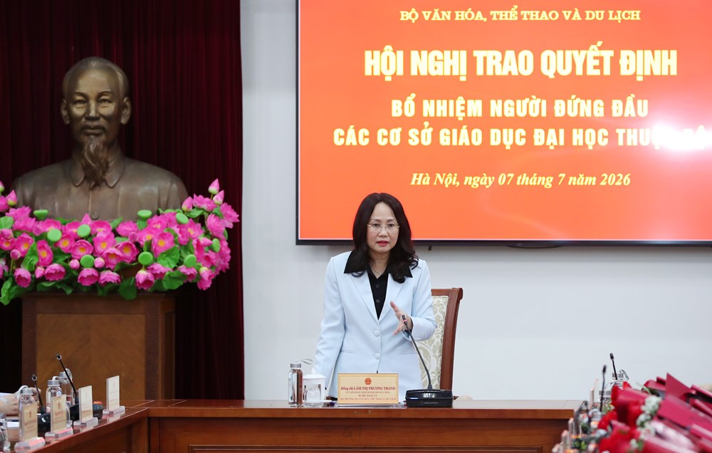 Bộ VHTTDL trao quyết định bổ nhiệm người đứng đầu các cơ sở giáo dục đại học trực thuộc  - ảnh 3