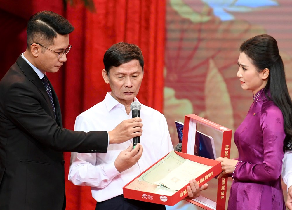 Thủ tướng phát động “Phong trào đẩy mạnh chăm lo người có công với cách mạng“ - ảnh 4