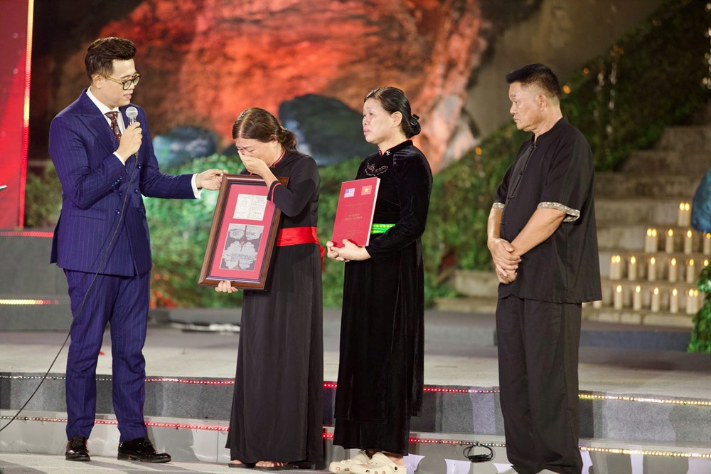 Những ngôi sao sáng bất tử giữa lòng Tổ quốc - ảnh 11