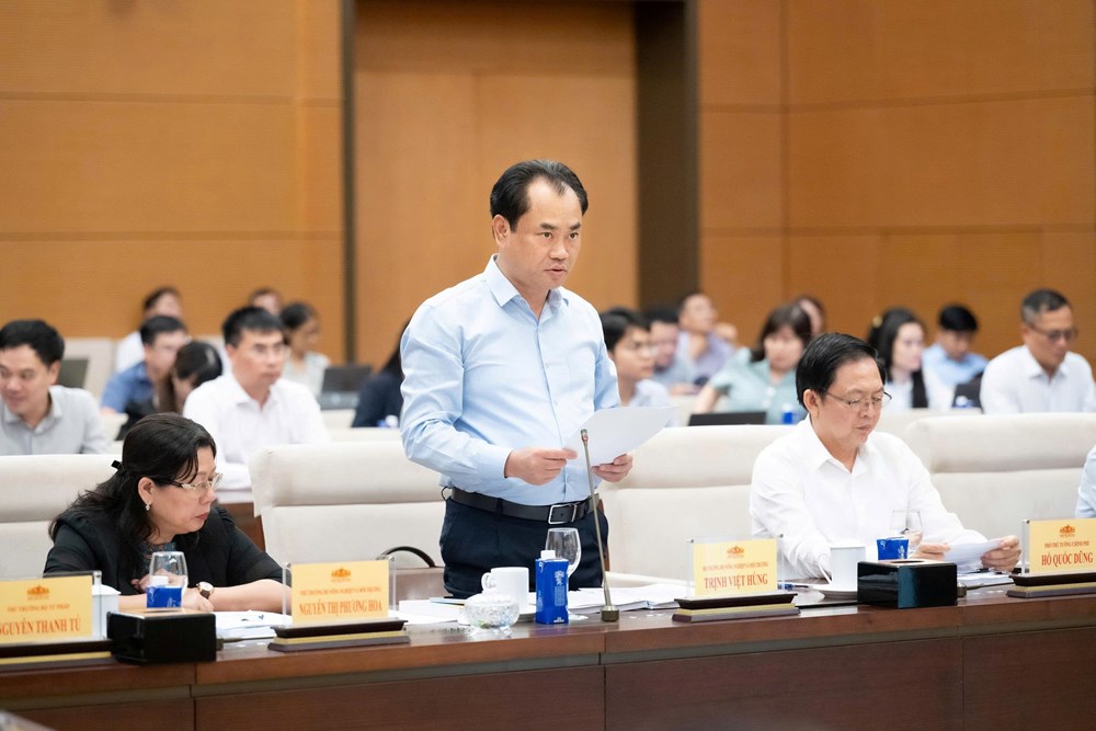Ủy ban Thường vụ Quốc hội cho ý kiến về định hướng sửa đổi Luật Đất đai năm 2024 - ảnh 3