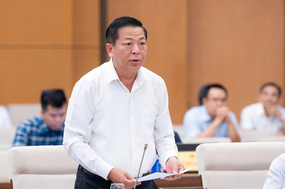 Ủy ban Thường vụ Quốc hội cho ý kiến về dự án Luật Kinh doanh bất động sản (sửa đổi) - ảnh 2
